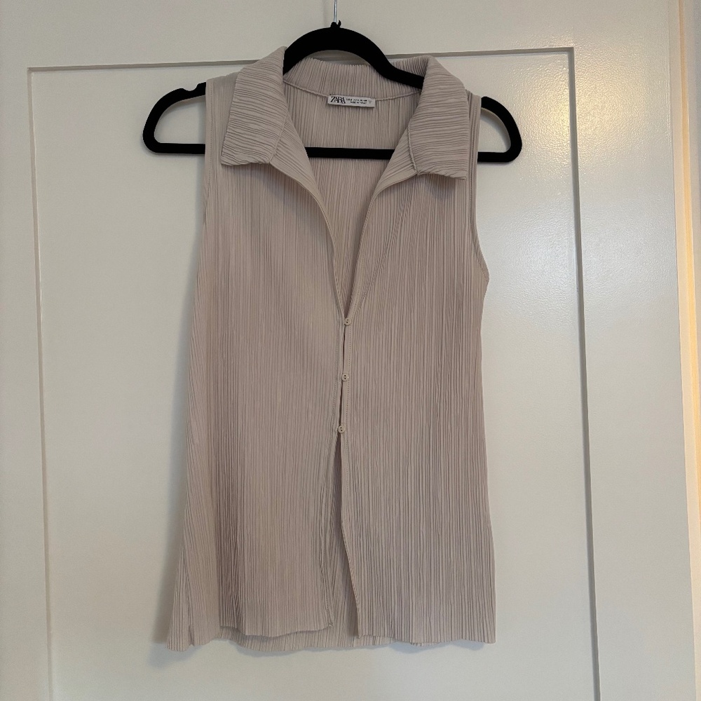 Zara Plisse Top sand size M